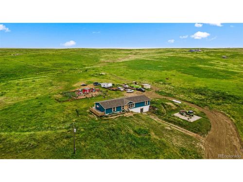 46500 Deer Trail Rd, Deer Trail, CO, 80105-7722 | Card Image