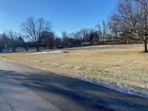 22W424 Broker Rd, Medinah, IL, 60157-9724 | Card Image