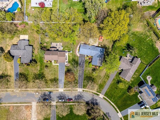 14 Clinton Dr, House other with 4 bedrooms, 2 bathrooms and null parking in Manalapan NJ | Image 43