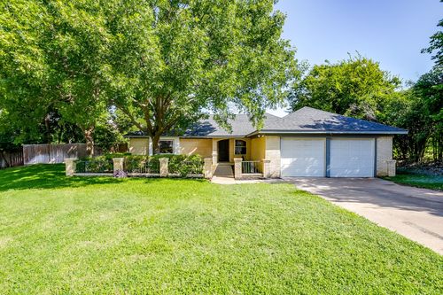 6604 Ems Ct, Fort Worth, TX, 76116-1801 | Card Image