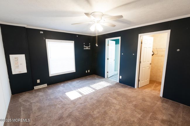 89 Woodchuck Pkwy, Home with 2 bedrooms, 2 bathrooms and null parking in Whiting NJ | Image 9