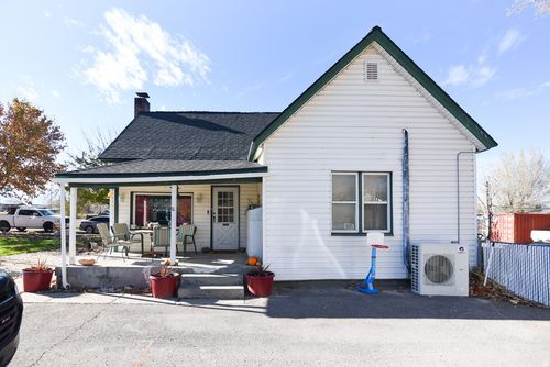 336 W Cherry St, Grantsville, UT, 84029-9646 | Card Image