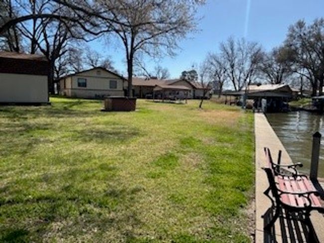2319 N Wind Dr, House other with 3 bedrooms, 2 bathrooms and null parking in Tool TX | Image 6
