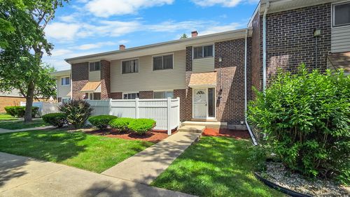 903 White Oak Ln, University Park, IL, 60484-3006 | Card Image