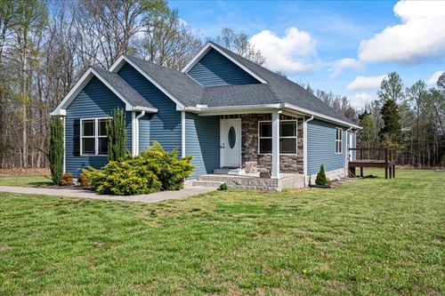 1689 Taurus Farm Rd, Lafayette, TN, 37083-5103 | Card Image