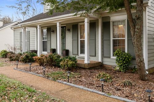 7116 Bay Cove Trl, Nashville, TN, 37221-3352 | Card Image