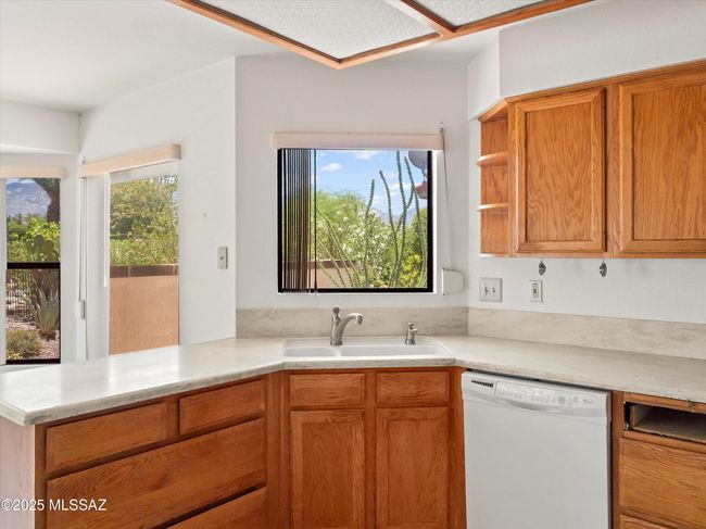 20-Kitchen | Image 20