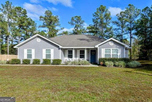 66 Yorkshire Ln, Waverly, GA, 31565-2585 | Card Image
