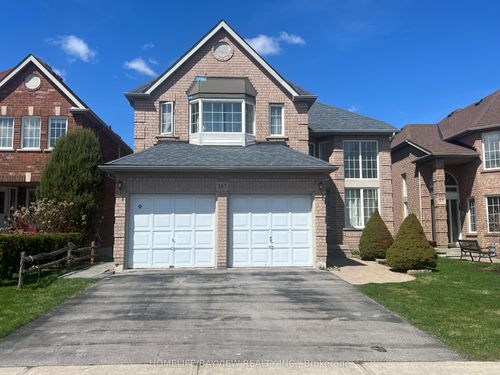 bmnt-367 Silken Laumann Dr, Newmarket, ON, L3X2J1 | Card Image