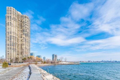 3511-1 Palace Pier Crt, Etobicoke, ON, M8V3W9 | Card Image