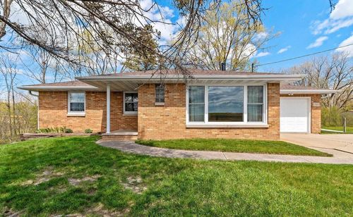 1768 North Road, Ashwaubenon, WI, 54313 | Card Image