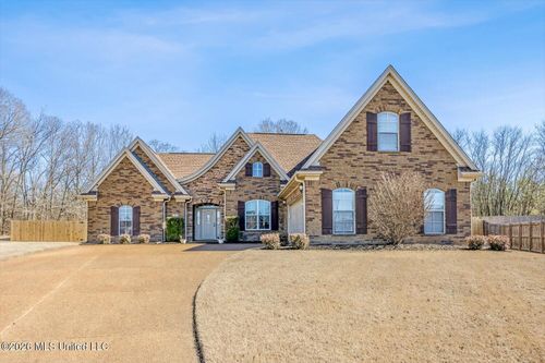 1447 Trestle Cv, Horn Lake, MS, 38637-8525 | Card Image