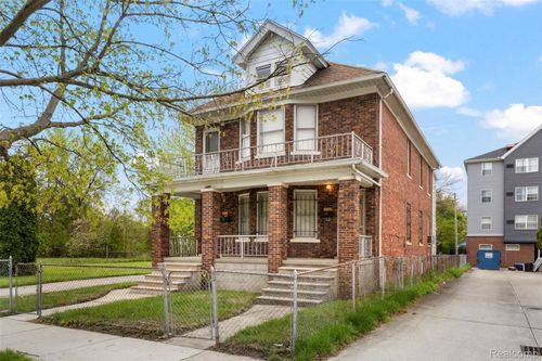 1407 Lakewood Street, Detroit, MI, 48215 | Card Image