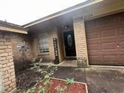 2024 Stonesthrow Drive, House other with 3 bedrooms, 2 bathrooms and null parking in Bay City TX | Image 2