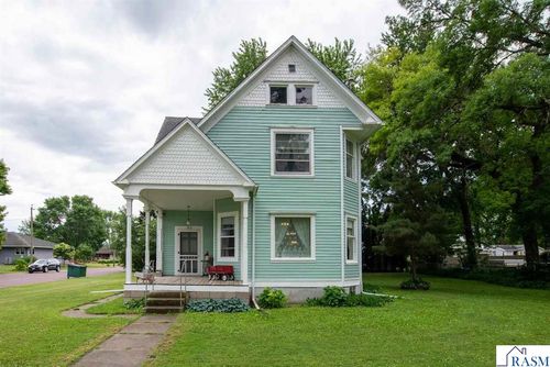 126 E Minnesota Avenue, Minnesota Lake, MN, 56068 | Card Image