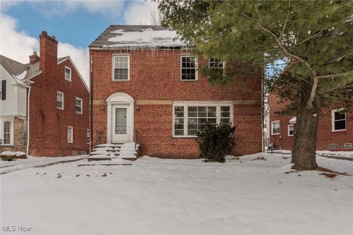 3921 Bushnell Rd, University Heights, OH, 44118-3113 | Card Image