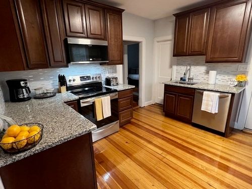 1-41 Washburn St, Taunton, MA, 02780-2603 | Card Image