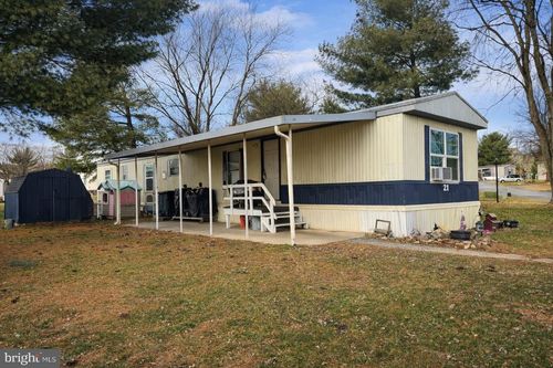 21 Willow Tree Ln, DOVER, PA, 17315-3077 | Card Image