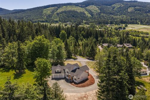 2154 Doe Run Rd, Sequim, WA, 98382-4058 | Card Image