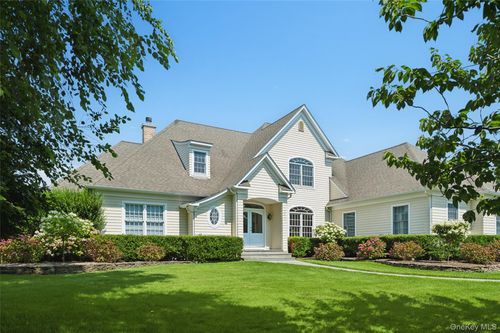 2675 Laurel Trl, Laurel, NY, 11948-1341 | Card Image