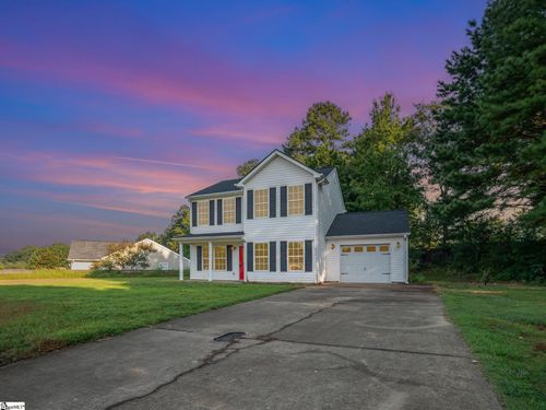 658 Hunters Ln, Anderson, SC, 29625-2036 | Card Image