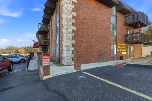 unit-88-180 Wilshire Dr, Hollister, MO, 65672-6314 | Card Image