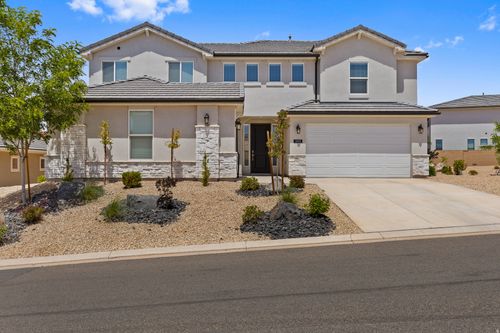 1445 N Arena Roja Dr, Washington, UT, 84780-3611 | Card Image