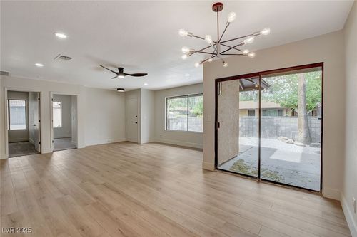 5020 Village Dr, Las Vegas, NV, 89142-1848 | Card Image