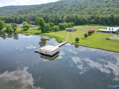3195 County Road 67, SCOTTSBORO, AL, 35769-3023 | Card Image
