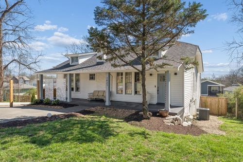 1431 Porter Rd, Nashville, TN, 37206-1605 | Card Image
