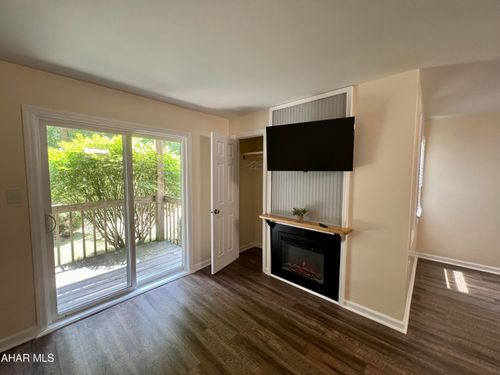 209 E Valley Point Ln, Claysburg, PA, 16625 | Card Image