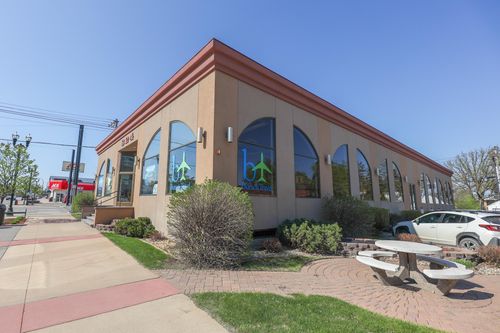 324 Broadway St, Alexandria, MN, 56308-4771 | Card Image