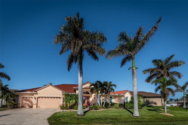 518 Saint Girons Ct, House other with 3 bedrooms, 3 bathrooms and null parking in PUNTA GORDA FL | Image 60