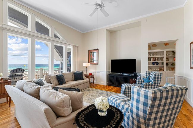 Living Room | Image 14