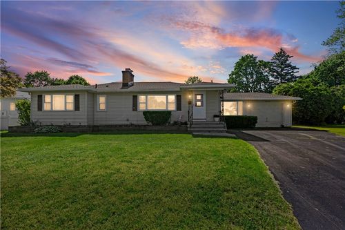 17 Ridge Port Circle E, Irondequoit, NY, 14617 | Card Image