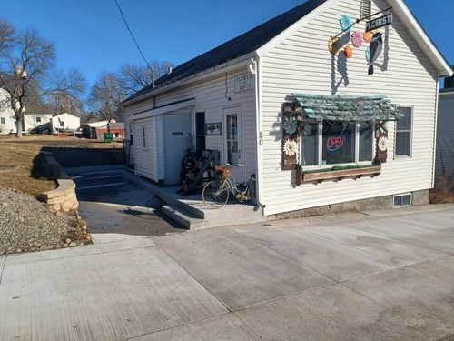 20 N Main St, Kimball, MN, 55353-5401 | Card Image