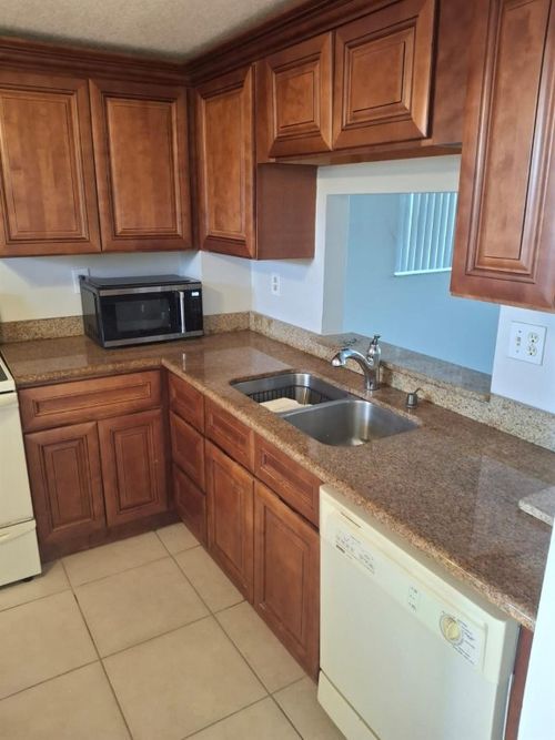 509-1200 Nw 87th Ave, Coral Springs, FL, 33071-7196 | Card Image