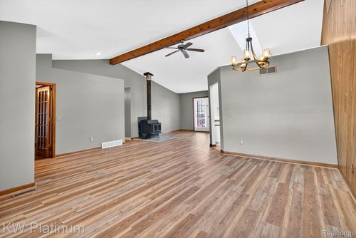 4663 Hessen Rd, Casco, MI, 48064-3201 | Card Image