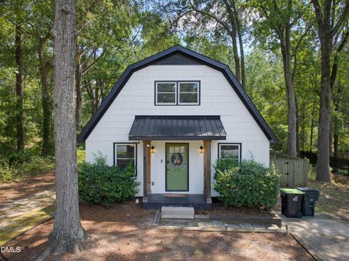 238 E Vance St, Zebulon, NC, 27597-2840 | Card Image