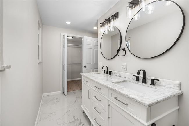 381 Wilson Rd, House other with 4 bedrooms, 4 bathrooms and 2 parking in Clinton PA | Image 16