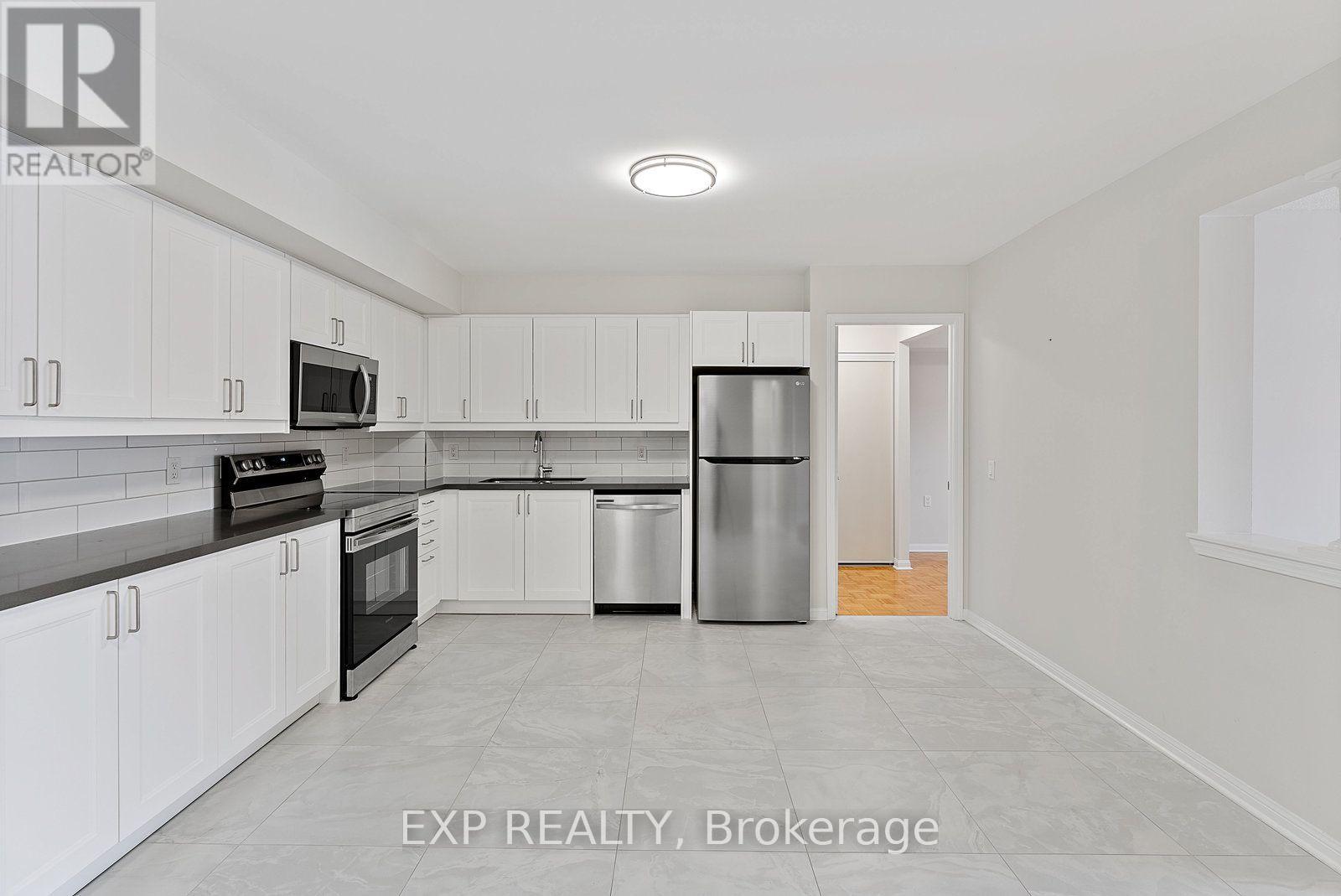 Residential Lease in Vaughan (Maple) 5