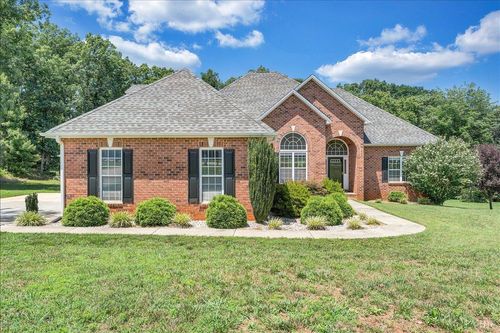 138 Holland Ct, Rustburg, VA, 24588-4477 | Card Image