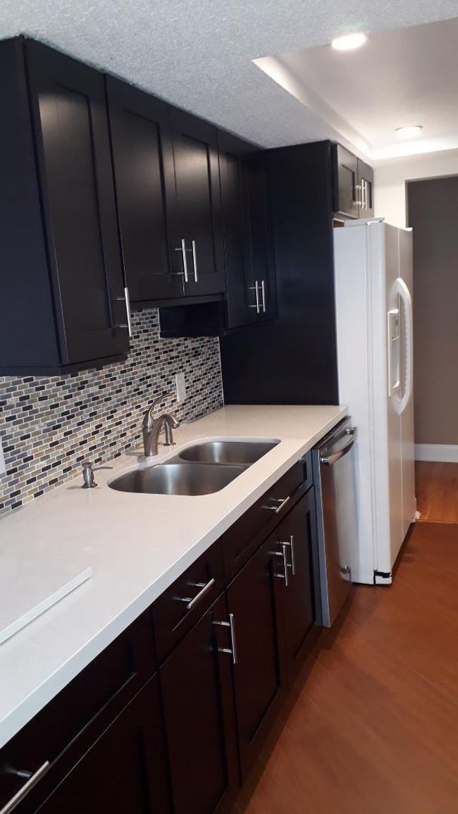 APT-301C - 5530 Nw 44 Th St, Condo with 2 bedrooms, 2 bathrooms and null parking in Lauderhill FL | Image 6