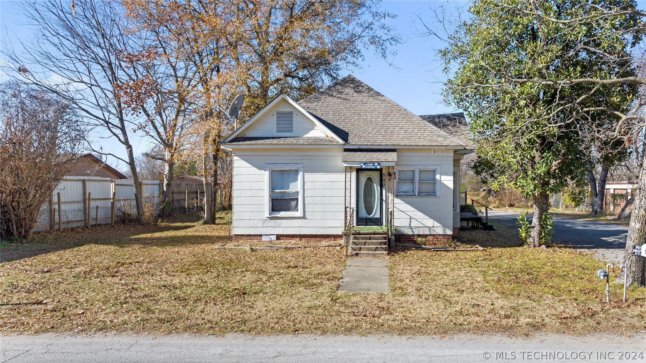 Kern Ave, Okmulgee, OK 74447
