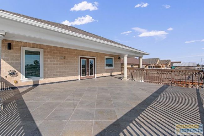 1013 Tarpon Ave, House other with 5 bedrooms, 4 bathrooms and null parking in Port Isabel TX | Image 34