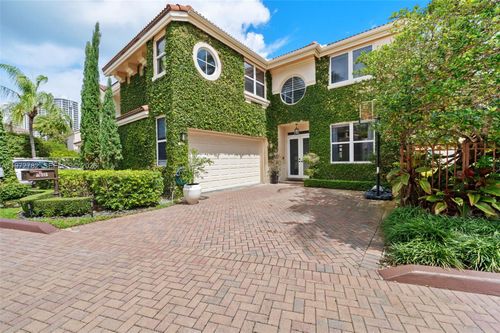 20815 Ne 37th Ct, Aventura, FL, 33180-3847 | Card Image