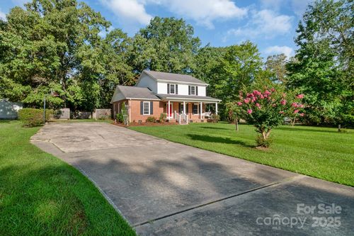 2470 Country Club Dr, Lancaster, SC, 29720-9142 | Card Image