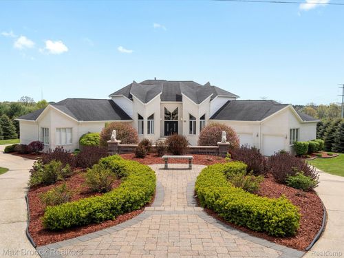 906 Yule Rd, Addison Township, MI, 48367-4054 | Card Image