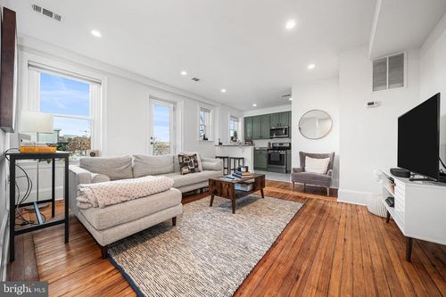 402-1423 R St Nw, WASHINGTON, DC, 20009-3829 | Card Image