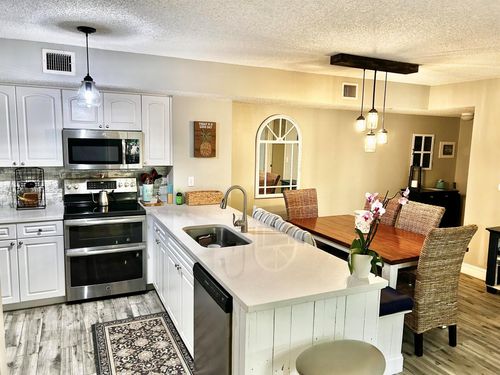 8203-278 Village Boulevard, Tequesta, FL, 33469 | Card Image